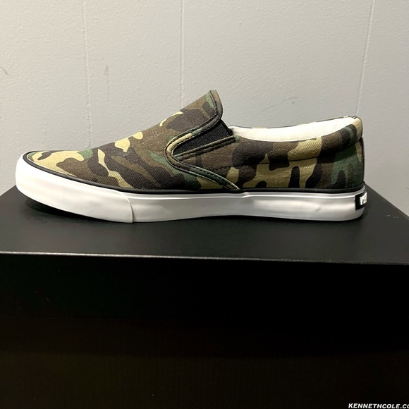 NWOT “The Run” 🥷🏾 Kenneth Cole Slip On ✨ Olive Camouflage 👑 - Picture 4 of 7